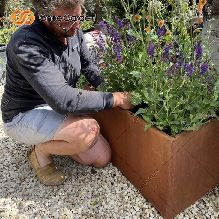 Modern Corten Steel Outdoor Planter
