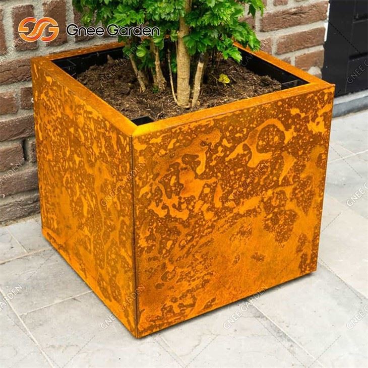 Modern Corten Steel Outdoor Planter